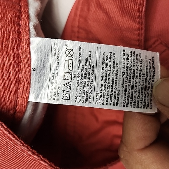 OLD Navy, High-Waisted, Everyday Short, 3" inseam, 6 - Picture 4 of 6